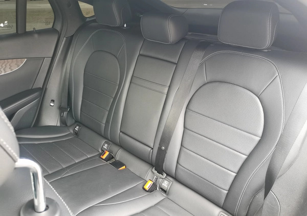 Mercedes-Benz GLC cena 164900 przebieg: 73000, rok produkcji 2018 z Słupsk małe 781